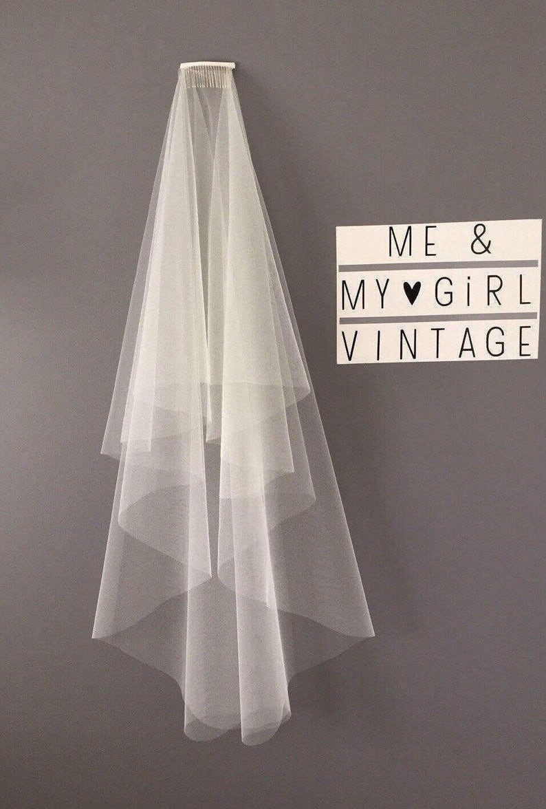 Cut edged sheer and simple wedding veil image 1