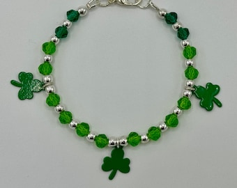 Shamrock Charm Bracelet,Green Shamrock,Irish Bracelet, Irish gift, Bracelet,Mother’s Day Gift Bracelet, Graduation Charm bracelet,Irish gift