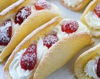 Strawberry Creamy Tacos, Sponge Cake Folded Pastries Digital Download, Strawberry Pastry Recipe, Japanese Omelet Cake
