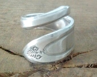 Art Nouveau Spoon Ring - Any Size