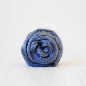 Lyocell Tops, Roving, DHG Italy, 50g, Denim