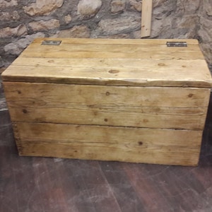 handmade  blanket box trunk chest storage box reclaimed wood rustic