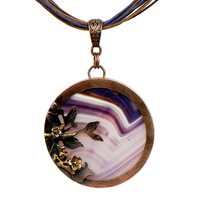 Copper pendant with purple agate, pendant with floral design, violet agate, elegant necklace, round pendant, necklace for mothers day immagine 4