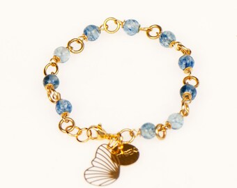 Gold-plated bracelet with quartz, blue quartz bracelet, sky blue daily wear bracelet, gift for a girl, gold and blue, single strand bracelet