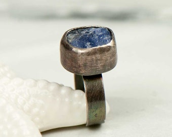Silver ring with blue tanzanite, ring with blue tanzanite stone, original silver and blue ring, handmade silver ring with unpolished stone