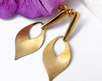 Golden brass teardrop earrings, shimmering golden earrings with modern pendants, minimalist earrings, gilded stud earrings