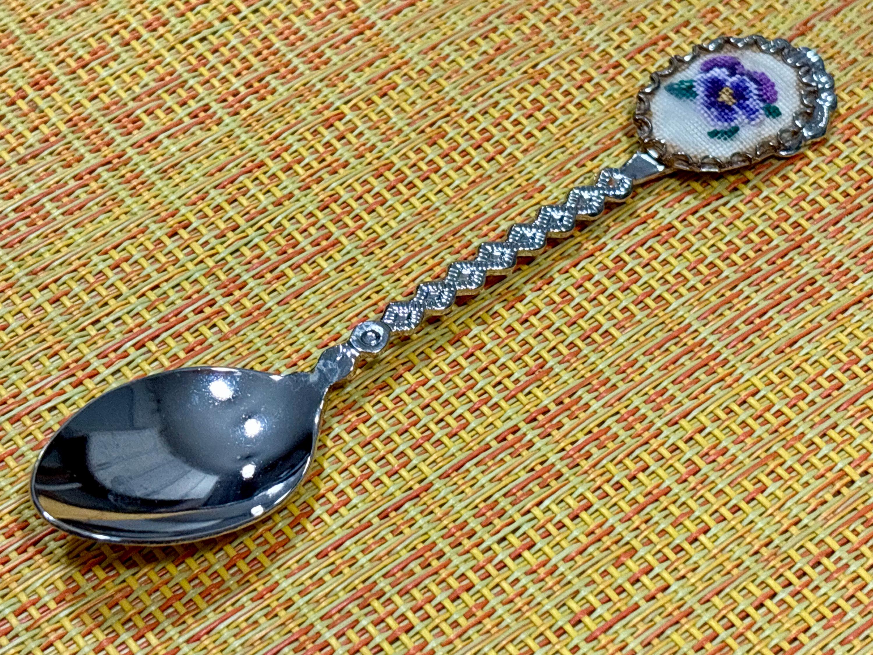ヴィンテージ スターリングシルバー スプーン（ローデン ゴールド 