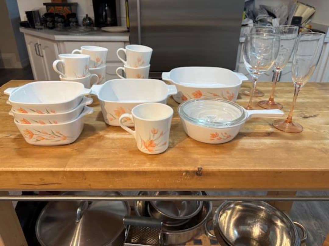 VINTAGE CORNINGWARE - Pastel Peach Floral Set - Mugs, Casserole Dishes ...