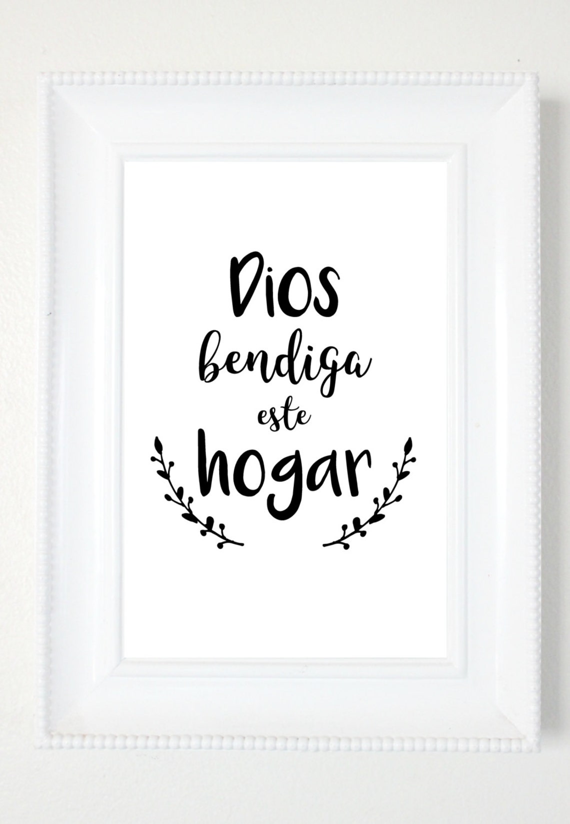 DEXSA Dios Bendiga Este Hogar - God Bless this Home - Inspirational Saying in Spanish 6x9 Wood Plaque with Easel and Wall Hanger | Made in the USA