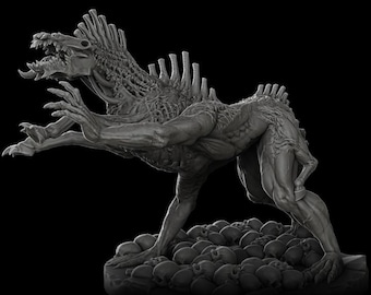 Könnte beinhalten: Ein detailliertes, graues, 3D-gedrucktes Modell einer monströsen Kreatur mit mehreren Gliedmaßen und einem skelettartigen Kopf. Die Kreatur steht auf einem Sockel aus Schädeln.