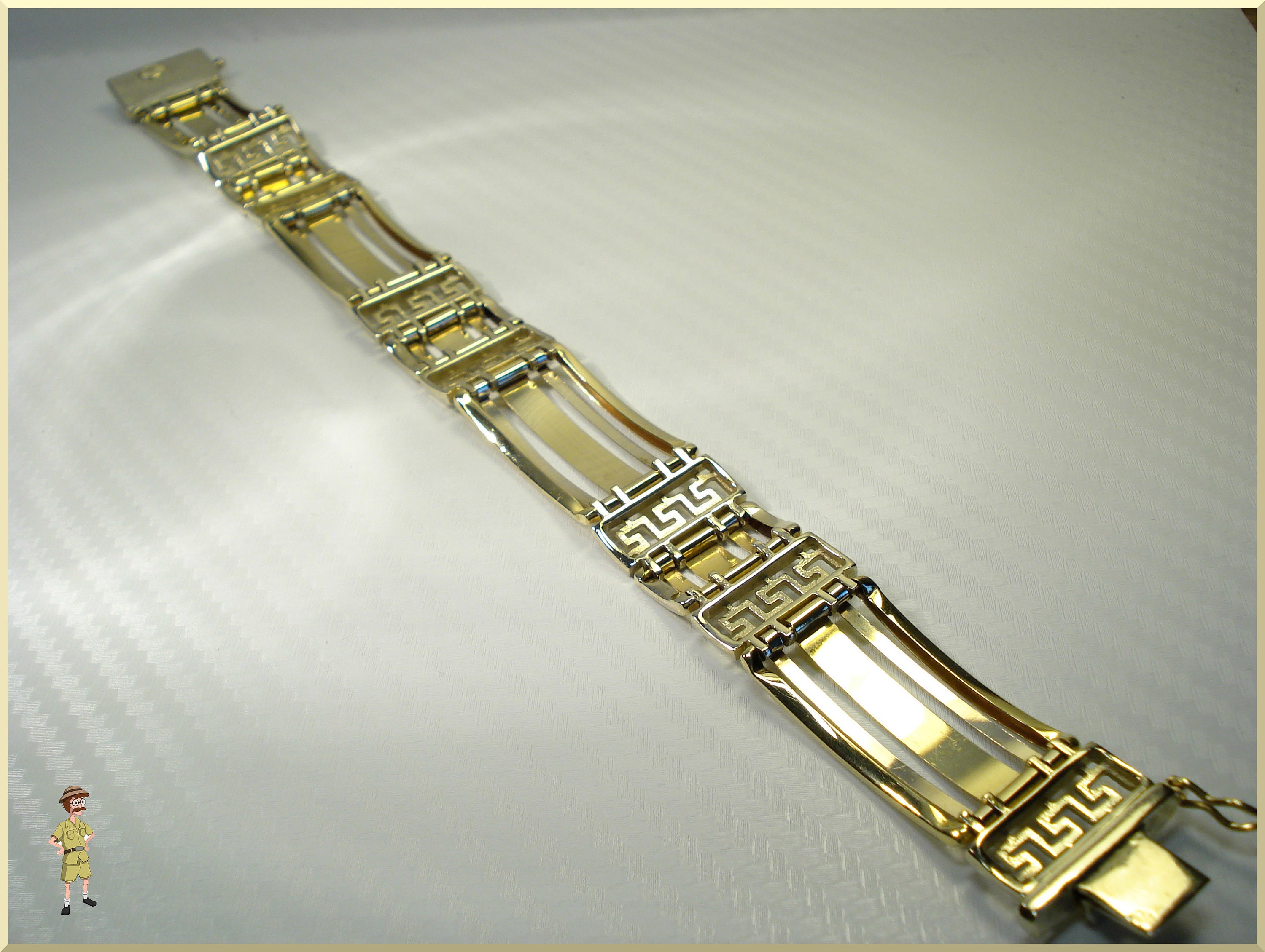 Iconic VERSACE Gold Chain Mudusa Bracelet Green - AK Collections