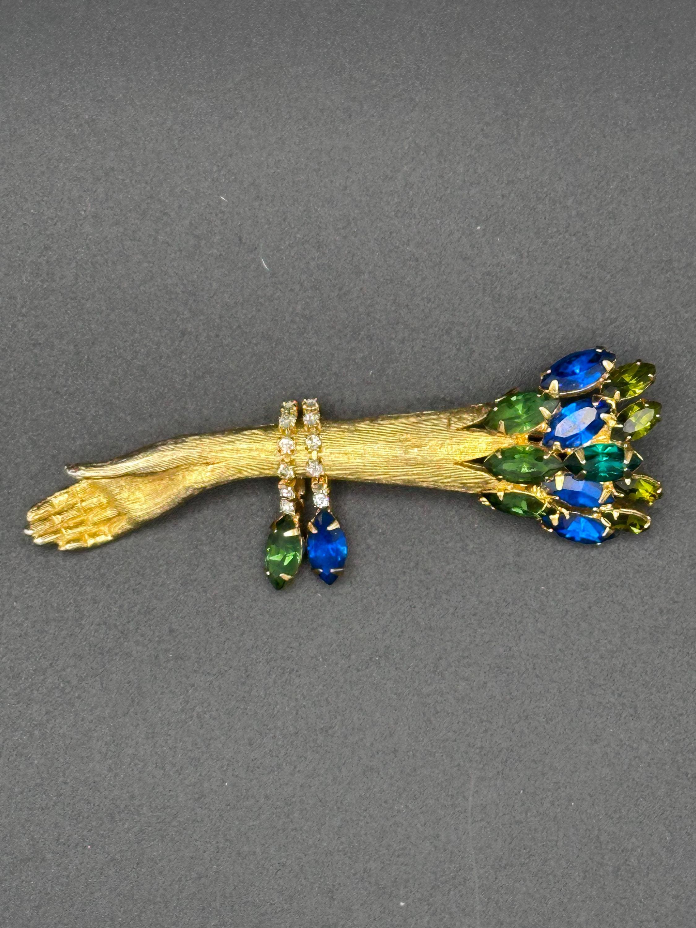 Schiaparelli necklace - Etsy 日本