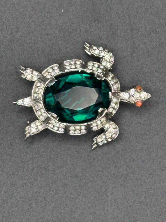 RARE! Vintage Crown Trifari Turtle Brooch – Green Jeweled Mid-Century Treasure