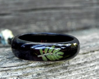 Leaf wood ring, Black wooden ring, Plant resin wood ring, Dark wooden jewelry, Women wedding ring, Bentwood black ring, Men wood ring,Forest