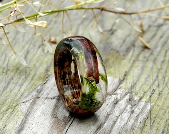 Wood moss ring, Men moss ring, Moss resin ring, Forest bark ring, Wood wedding rings, Moss wedding ring, Wood wedding band, Women moss ring