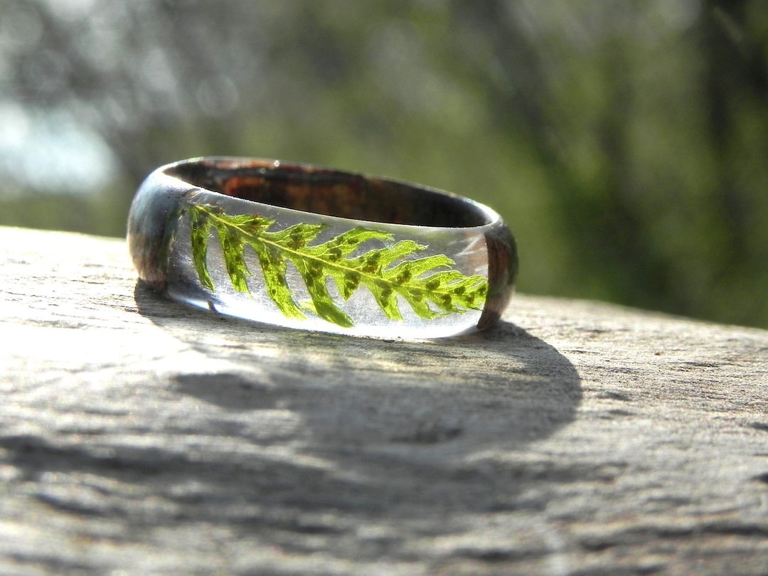 Real Fern Wood Ring, Terrarium Fern Ring, Green Fern Wooden Ring ...