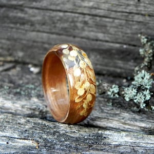 Forest women ring, Women wood wedding ring, Plant resin ring, Wooden plant ring, Terrarium wood ring, Wood jewelry for women, Men wood ring