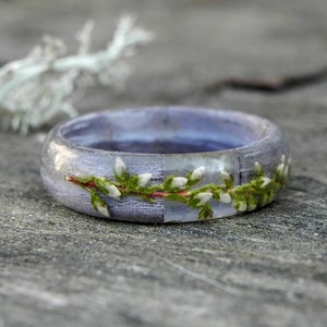White heather flower ring, silver oak band