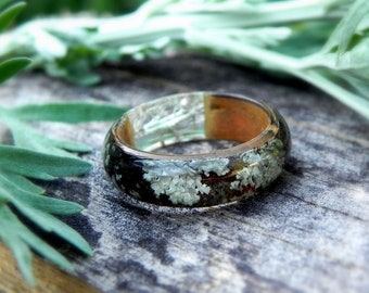 Wood moss ring, Moss resin ring, Lichen wooden ring, Forest ring, Nature wedding ring, Men wood ring, Wooden ring women, Wedding ring men