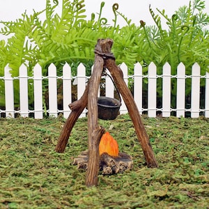 Fairy Campfire and Cookpot, Miniatiure Fairy Campfire, Mini S&#39;mores Set, Fairy Camp Collection, Fairy Garden Accessory, The Fairy Garden UK