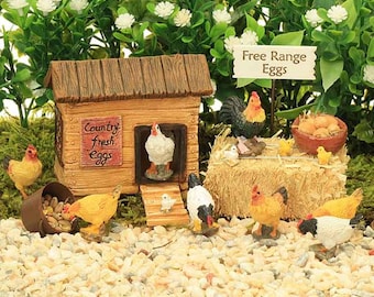Chicken Coop, Hen House, Chicken House, Chickens, Cockerel, Farmyard Chickens, Fairy Garden Chicken House, Fairy Garden Miniature, Accessory