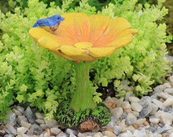 Bloemenvogelbad, bloemenvogeltafel, miniatuur sprookjestuin vogelbadje of tafel, sprookjestuinaccessoire, sprookjestuin, Verenigd Koninkrijk
