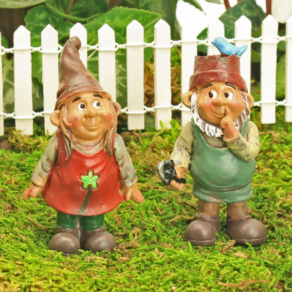 Gardening Gnomes, Grandpa and Granddaughter Gnome, Mr & Mrs
