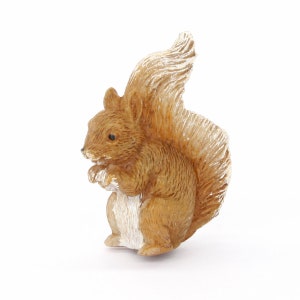Standing Squirrell, Miniature Standing Squirrell, Fairy Garden Accessory, The Fairy Garden, UK Fairy Garden