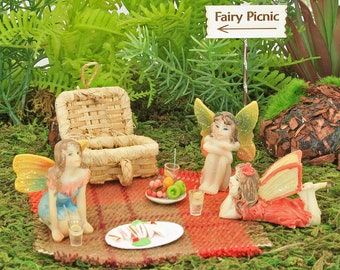 Fairy Picnic, Miniature Picnic Set, Picnic Hamper, Picnic Blanket, Fairy Food, Fairy Garden Accessory, The Fairy Garden UK