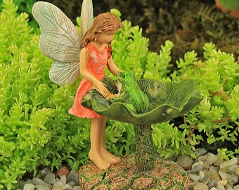 Leaf Bird Bath With Standing Fairy And Little Frog, Miniature Fairy Garden Bird Bath, Fairy Garden Accessory, The Fairy Garden UK