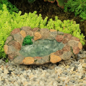 Stone Pond with Tiny Frog, Duck Pond, Village Pond, Fairy Garden Pond, Fairy Garden Accessory, The Fairy Garden UK