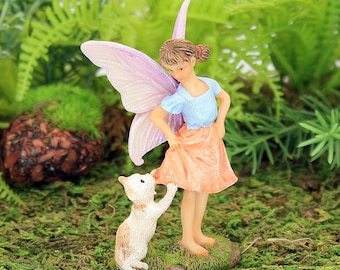 Fairy with Little Pet Cat, Fairy Playing with Cat, Playtime Fairy, Fairy Garden Figure, Fairy Garden Accessory, The Fairy Garden UK