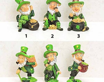 Miniature Leprechaun, Sitting with a Pot of Gold or Standing with a  Basket of Lucky Shamrocks, St. Patrick's Day Leprechaun, Fairy Garden