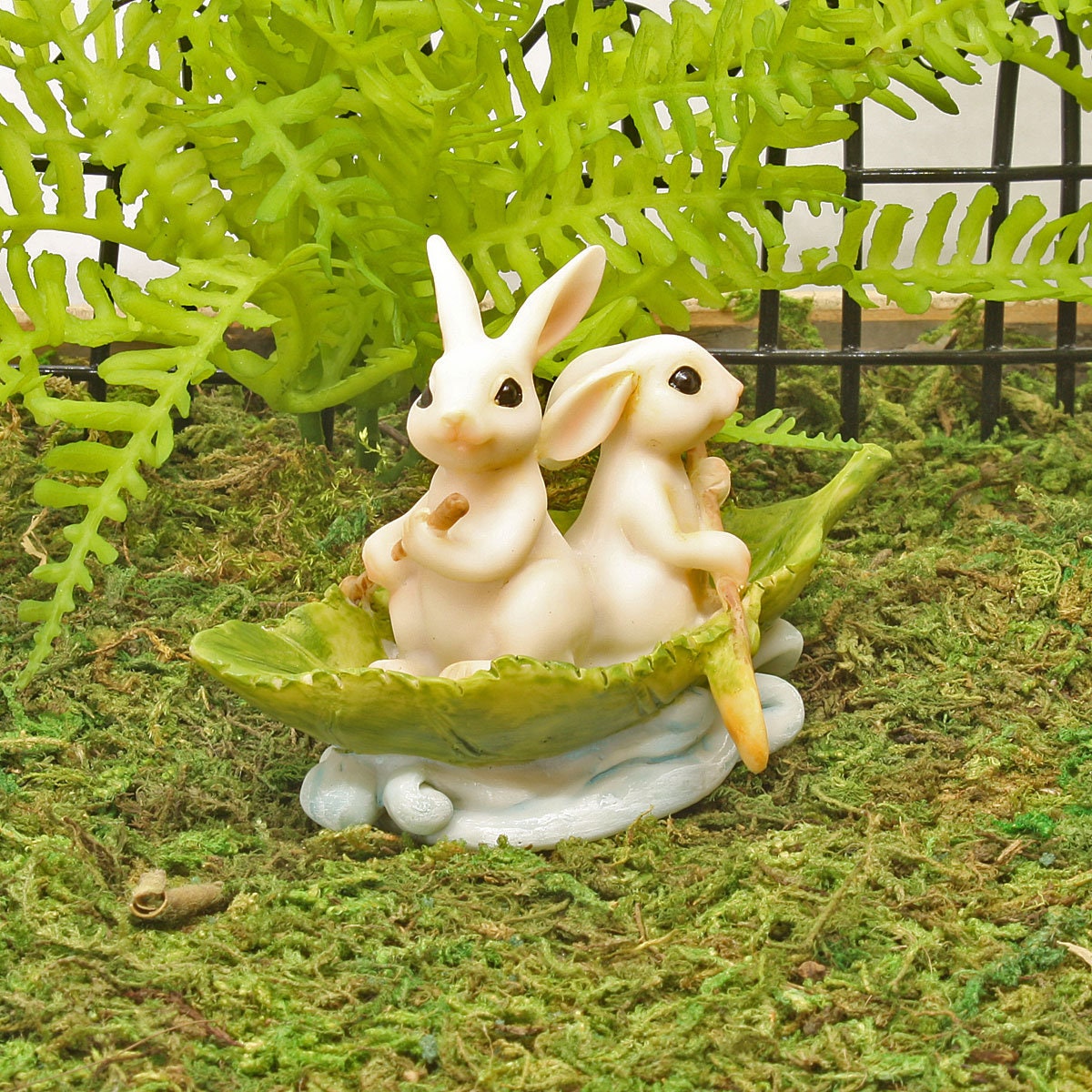 Dollhouse Miniature Fairy Garden 1 1/2" Bunny in Boat 16644 Oar 