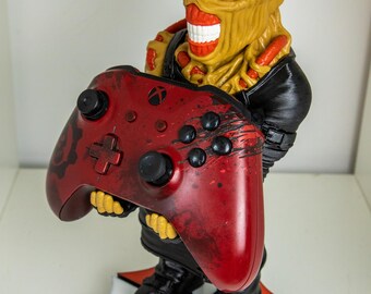 Nemesis Controller Holder - Resident Evil 3 Biohazard Game Room