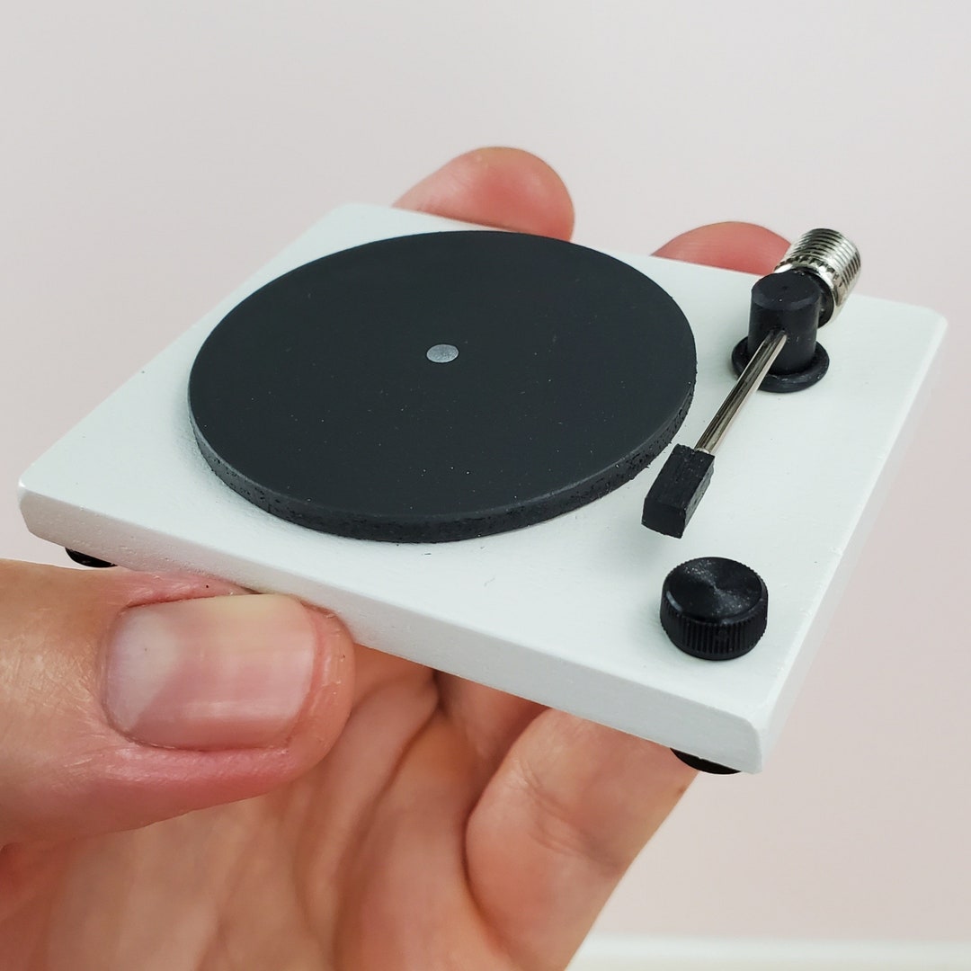 Record Player for 1:6 Scale Doll - Wooden in Various Colors - Etsy