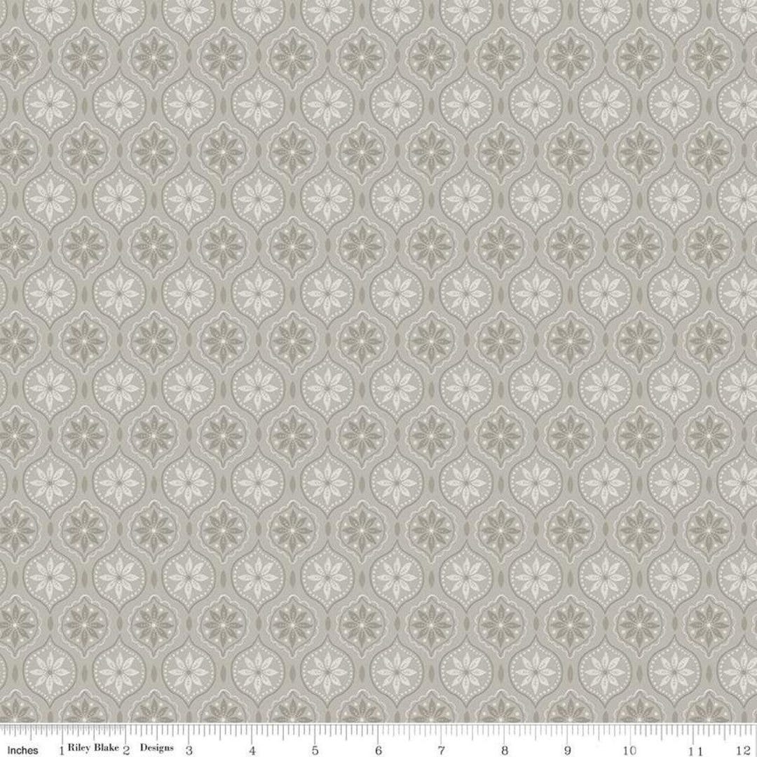 Snowed in Medallion Gray by Heather Peterson for Riley Blake Designs - Etsy