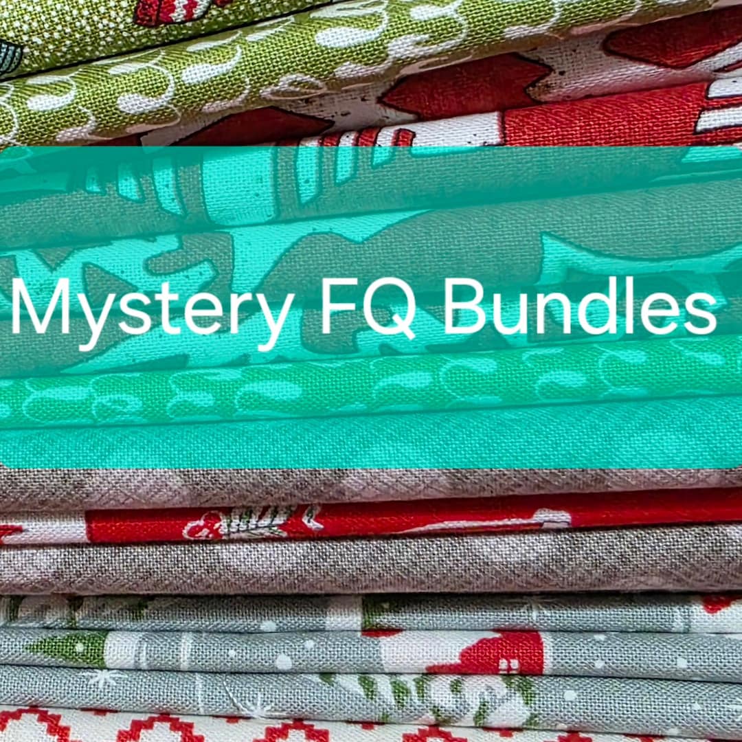 Mystery Christmas Fat Quarter Bundle - Etsy