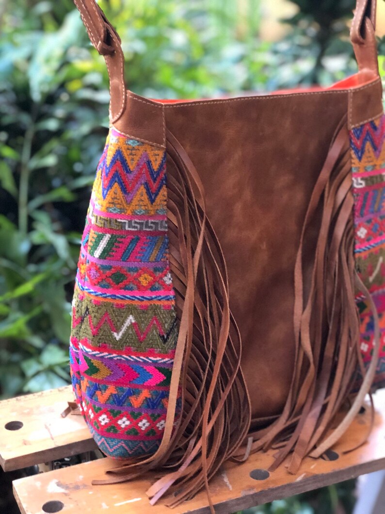 save price 20 dollars less now !fringe handbag in natural leather and huipil from San Mart\u00edn Jilotepeque Sale