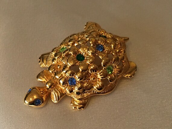 Turtle brooch - image 8