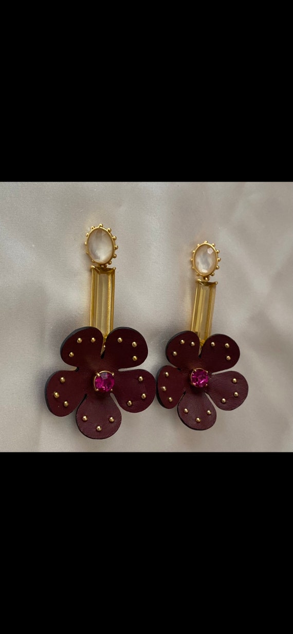 Flower earrings - image 3