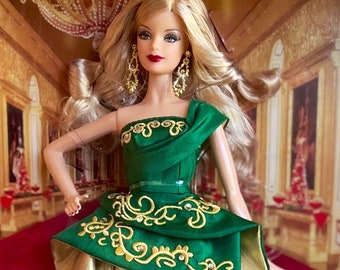 2011 Holiday Barbie. Collectors Edition.
