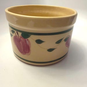 Apple Alpine Pottery Crock Roseville, Ohio