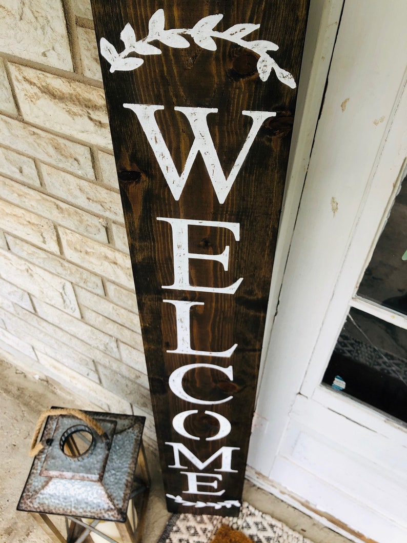 WELCOME SIGN, wreath sign, welcome sign for front door, rustic welcome sign, outdoor welcome sign, vertical welcome sign, wood welcome sign imagem 7