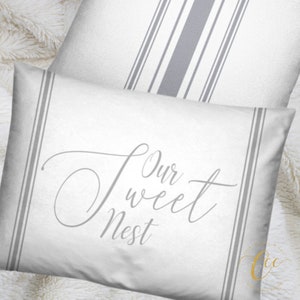 Kussen / Kussen & Insert - Onze Sweet Nest Throw Pillow Kussen 2 Maten - Hout van Calm Cozy Chic