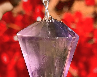 Amethyst pendulum - healing crystal - dowsing tool
