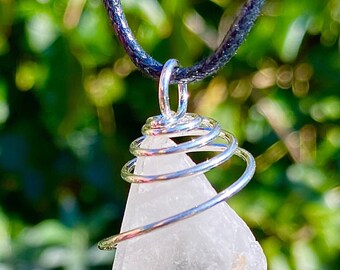 Clear quartz spiral cage necklace pendant - Enhance healing energies - Personal power vibes