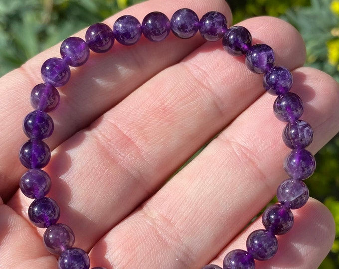 Amethyst bead bracelet - psychic communication - Third eye chakra protector
