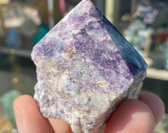 Lepidolite crystal point - Deep level subconscious healing