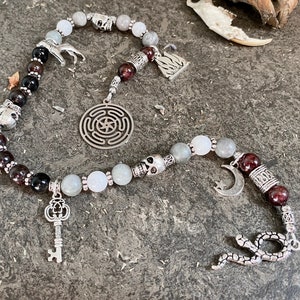 Hecate prayer beads, Goddess of Witchcraft, Goddess of Magic, Pagan altar tool, Hellenistic, Goddess of the Underworld, Pagan Rosary, Gift